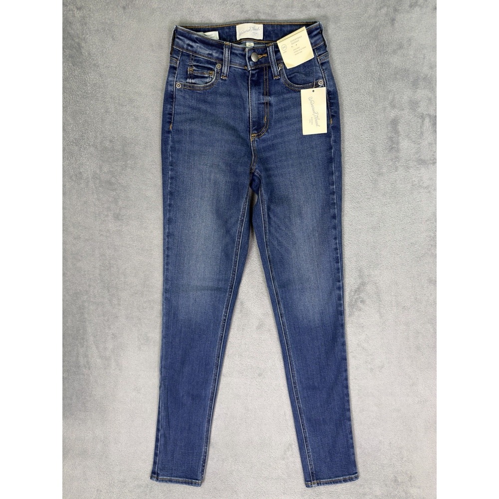 New Universal Thread Jeans Womens 00L Blue Dark Wash Everyday Skinny High Rise